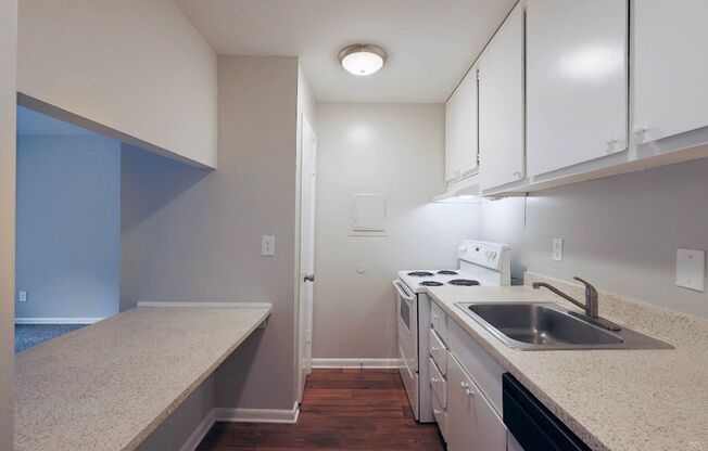1 bed, 1 bath, 672 sqft, $1,175, Unit 2010-12