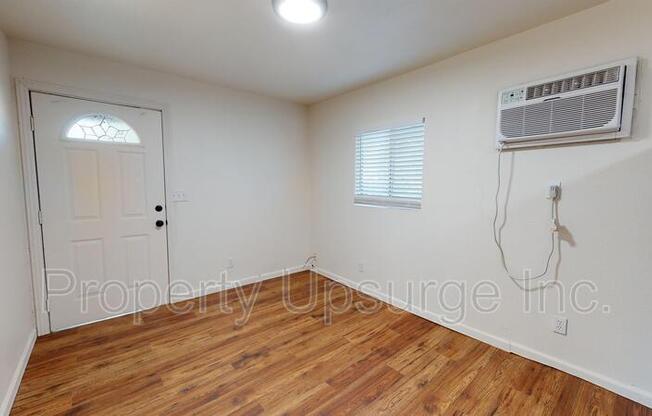 1 bed, 1 bath, 500 sqft, $1,045