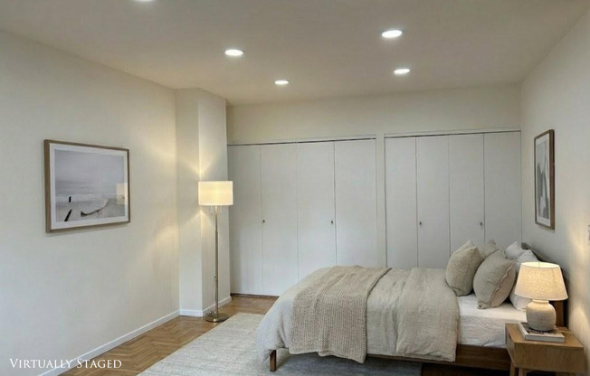 Studio, 1 bath, 542 sqft, $4,200, Unit 25G