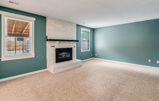 7544 S OGDEN WAY