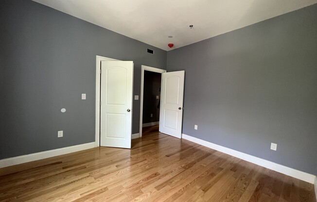 4 beds, 2 baths, 1,200 sqft, $6,000, Unit 2