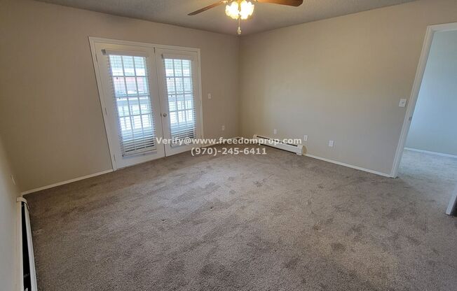 Conveniently Located 2+ Bedroom 2.5 Bath Condo/Townhouse