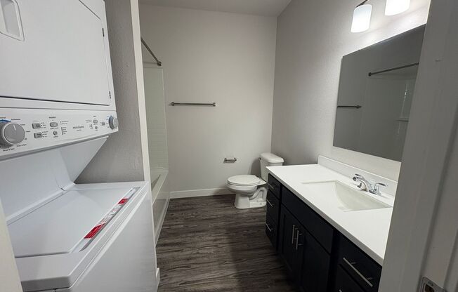 1 bed, 1 bath, 580 sqft, $1,395, Unit 4888-152