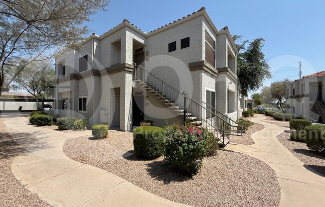 11375 E Sahuaro Dr
