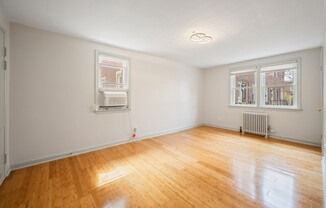 1 bed, 1 bath, 428 sqft, $2,100, Unit 1