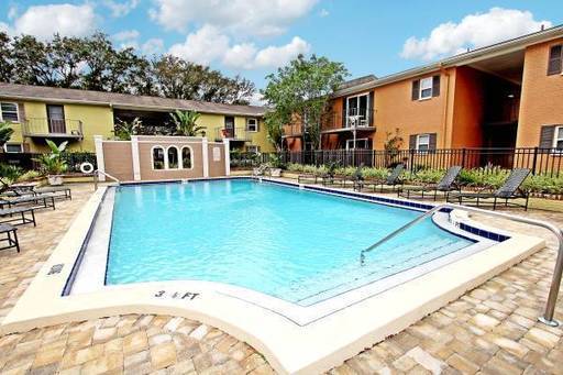 1 bed, 1 bath, 700 sqft, $1,799, Unit 117