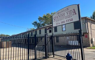 Spanish Vida Apartments