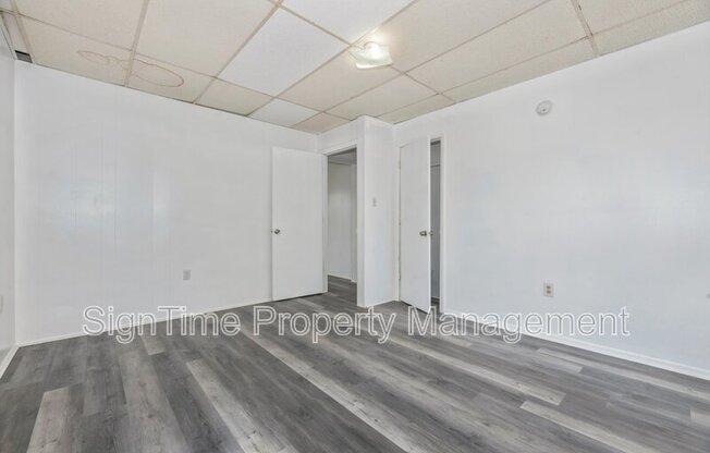 220 SMT AVE