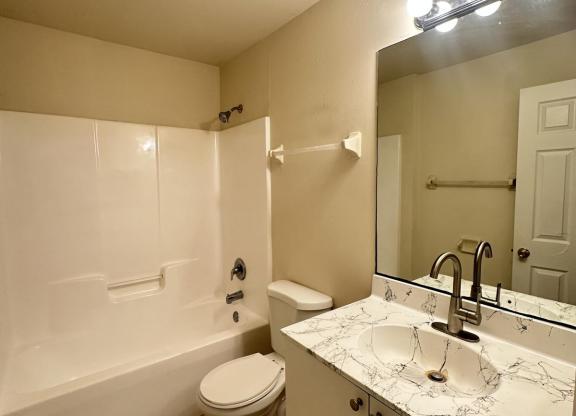 104 GORDON AVE S