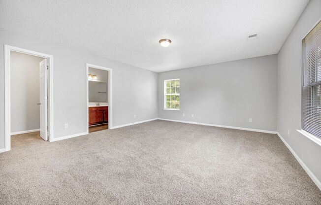 2 beds, 2 baths, 1,350 sqft, $1,380, Unit 418-418E