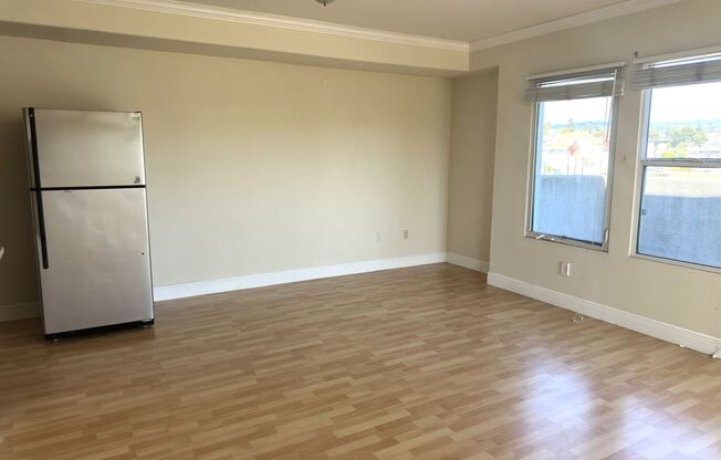1515 14th Ave., Unit 403