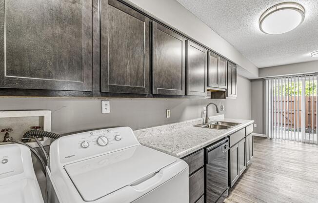 3 beds, 1.5 baths, 1,204 sqft, $1,599