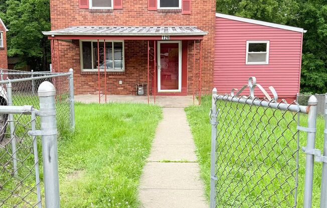 Freshly Painted 3BD/1.5BA Single Family Home in Penn Hills