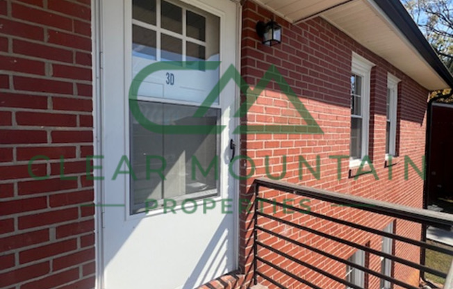 2 beds, 1 bath, $1,195, Unit 3D