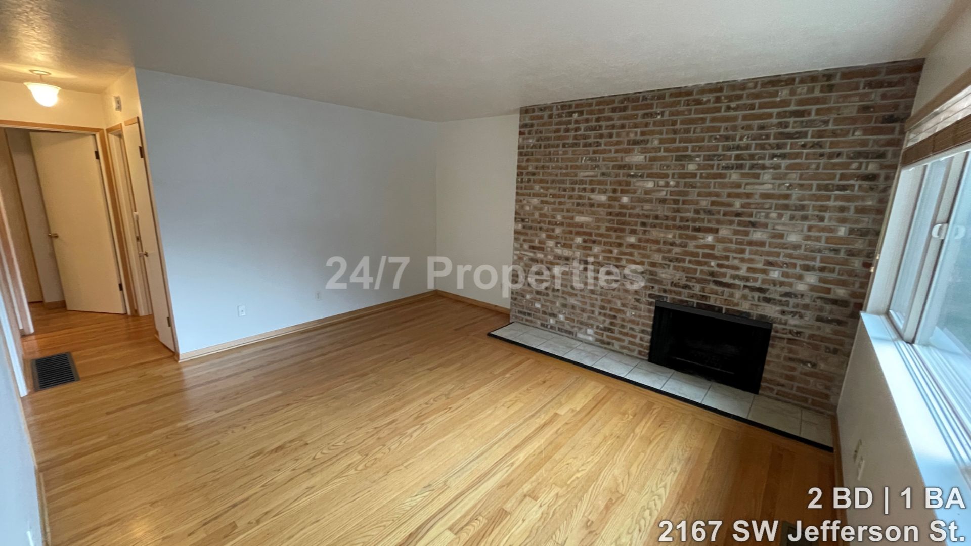 **$500 off** 2BD I 1BA + Parking - SW PDX