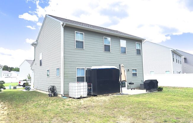 $500 OFF FIRST FULL MONTH'S RENT!  Gorgeous 3 Bedroom 3 Bathroom Located in Suffolk VA available July1, 2025