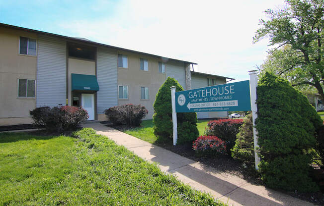 Gatehouse Apartments