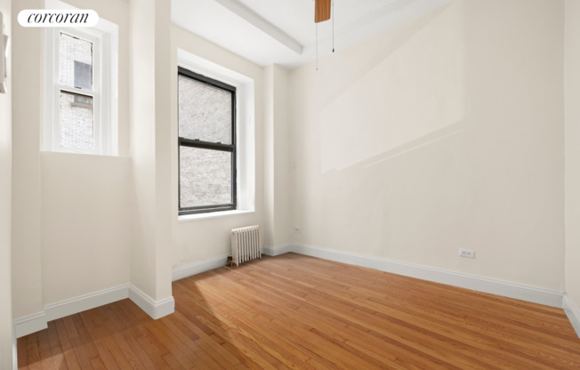 140 W 79 ST