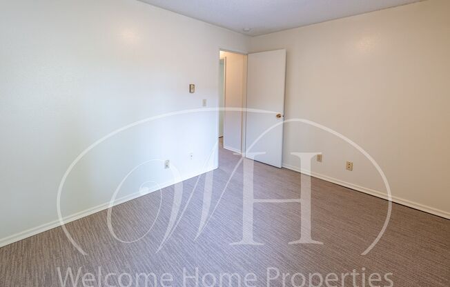 2 beds, 1 bath, 890 sqft, $1,225, Unit 420 Catherine #7