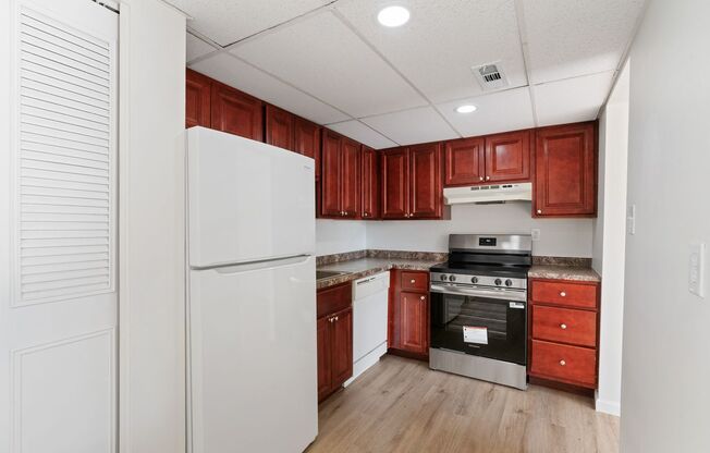 2860 Washington Blvd