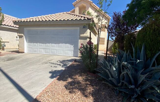 AMERICANA Property Mgmt - Remodeled 2 story 3 beds house in Desert Pines