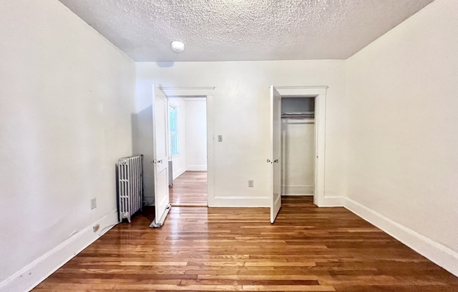 1 bed, 1 bath, 470 sqft, $2,000, Unit 6