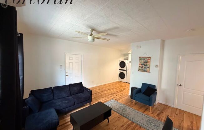 206 WILSON AVE