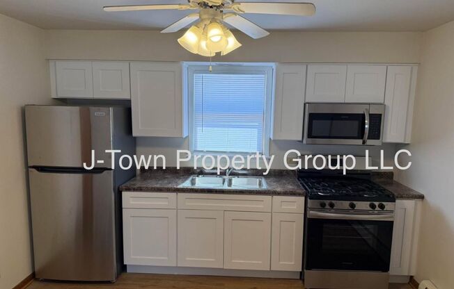 2414 Douglas St JTP