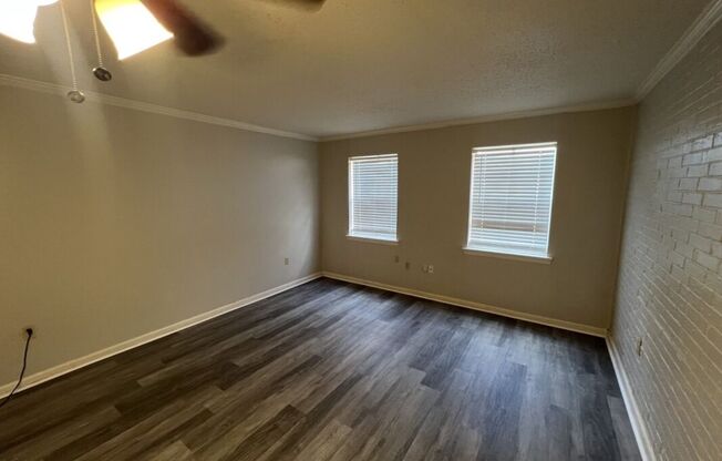 Stylish 2-Bed, 2-Bath Condo in Vibrant Mid-City Baton Rouge