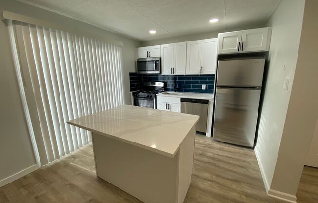 1 bed, 1 bath, 600 sqft, $1,495, Unit D - 25
