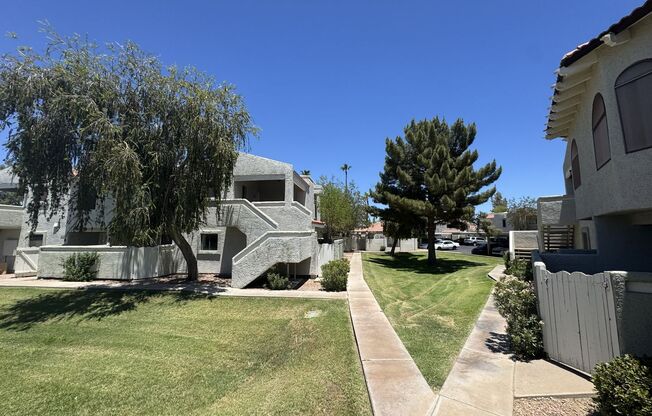 2 beds, 2 baths, 1,130 sqft, $1,699, Unit 2067