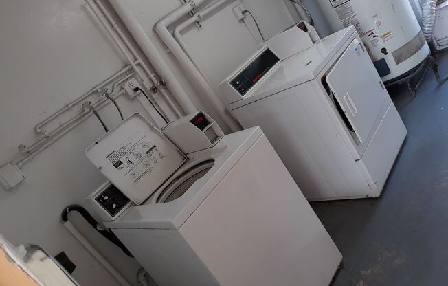 1 bed, 1 bath, 750 sqft, $1,700, Unit A05