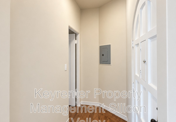 222 N 3 ST