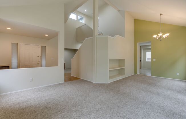 KLAHANIE Rental Home Available in August!