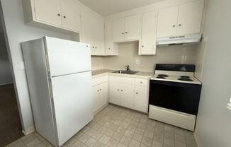 Lovely remodeled 2/1 4plex apartments
