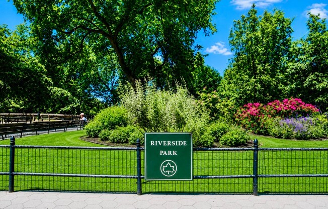 1 bed, 1 bath, 750 sqft, $4,750, Unit 2H