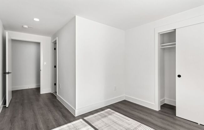 3 beds, 2 baths, 788 sqft, $3,580, Unit 6701-207