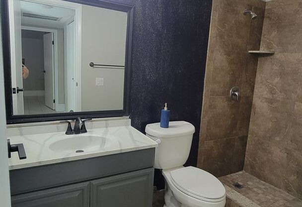 2 beds, 2 baths, $1,500