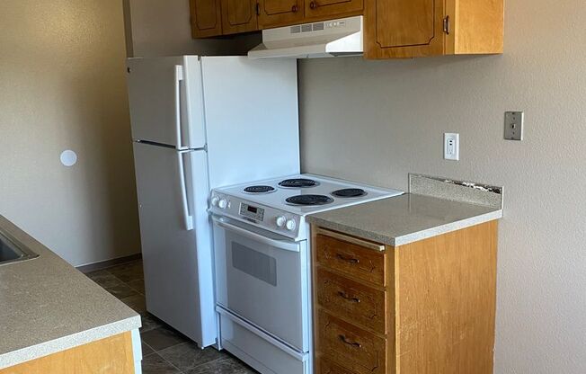 1 bed, 1 bath, $925, Unit #21