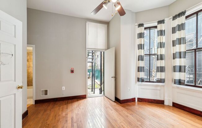 5 beds, 4.5 baths, 1,500 sqft, $3,600, Unit 3414 - A
