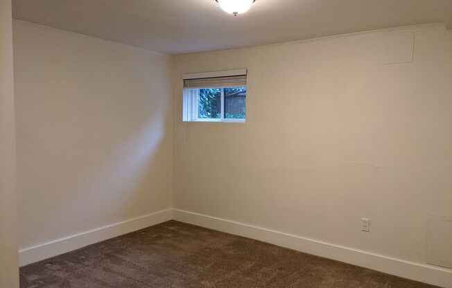 Elise Apartments