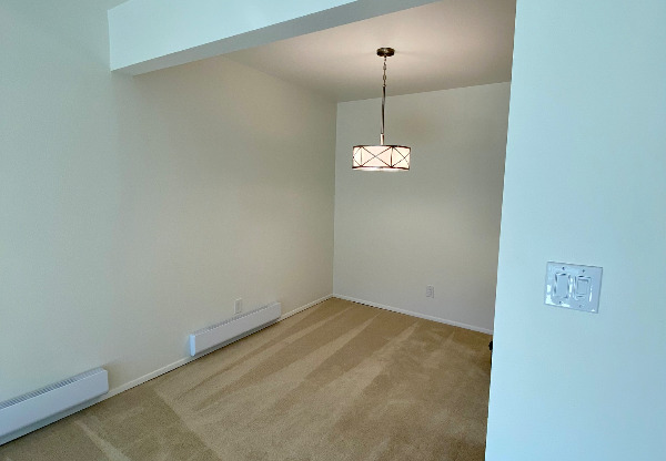 3239 80 AVE SE