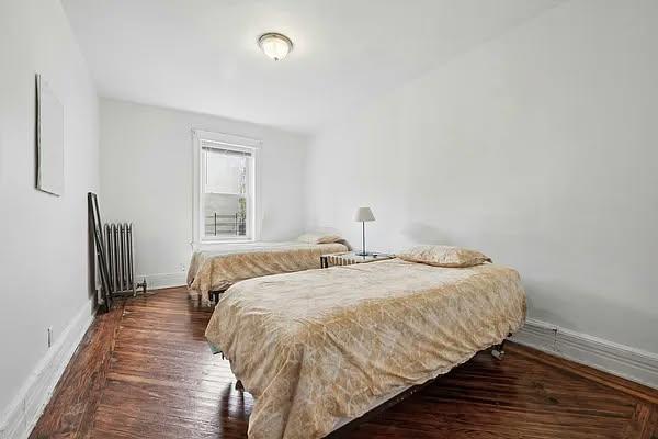 41 HAMPTON PL