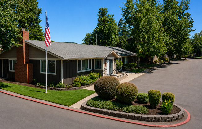 Fountain Court Apartments