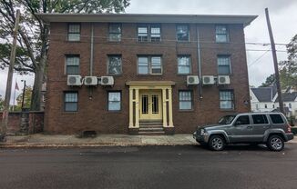 1 bed, 1 bath, $625, Unit 205