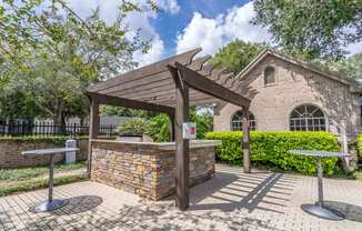 Grilling Station at Barber Park Apartments in Orlando, FL