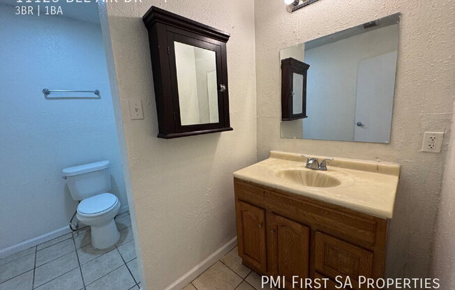 11123 BEL AIR DR