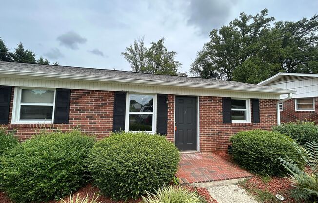 Briskwood Apartments