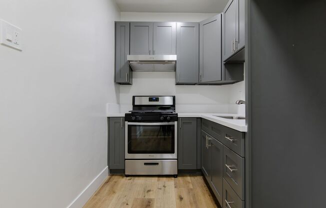 1 bed, 1 bath, 650 sqft, $1,695, Unit 506