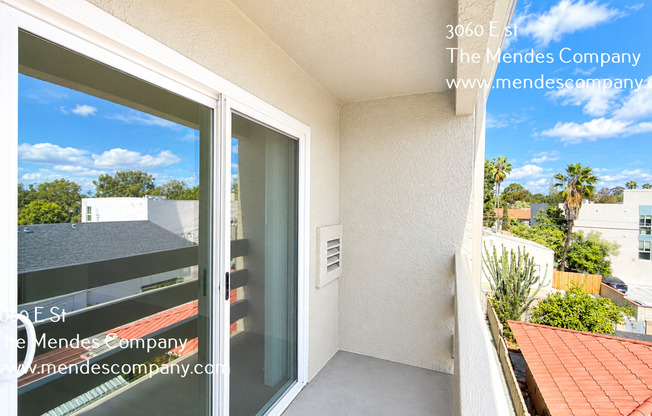 2 beds, 2 baths, $2,395, Unit 19